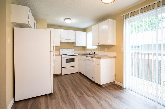 Foto del edificio - 3542 NE Division St