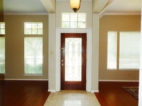 Building Photo - 16611 Colony Terrace Dr