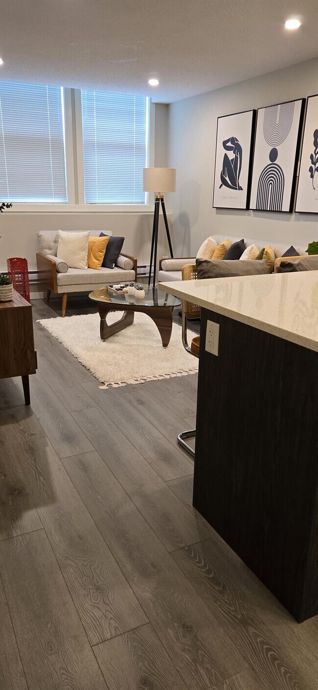 Building Photo - 1 Bed 1 Bath Unit in Calgary, AB