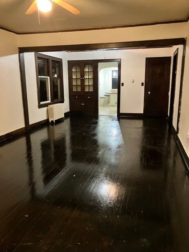 Foto del edificio - LUUC1