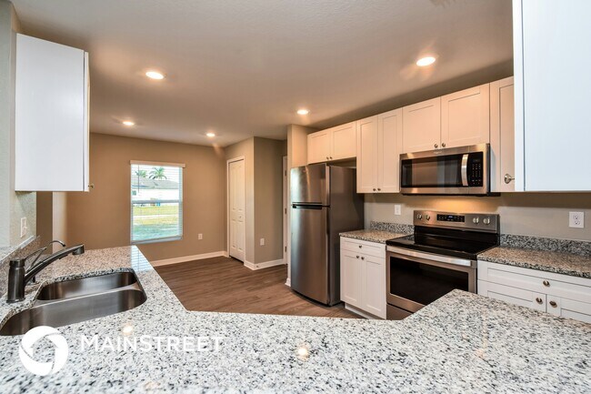 Foto del edificio - 1305 NE 34th Ln