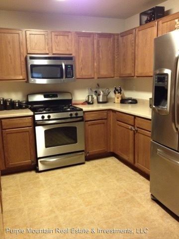 Building Photo - 4 br, 2.5 bath House - 5806 Desert Mesa Place
