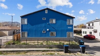 Building Photo - 38501 Larkin Ave