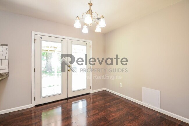 Foto del edificio - 523 Petty St