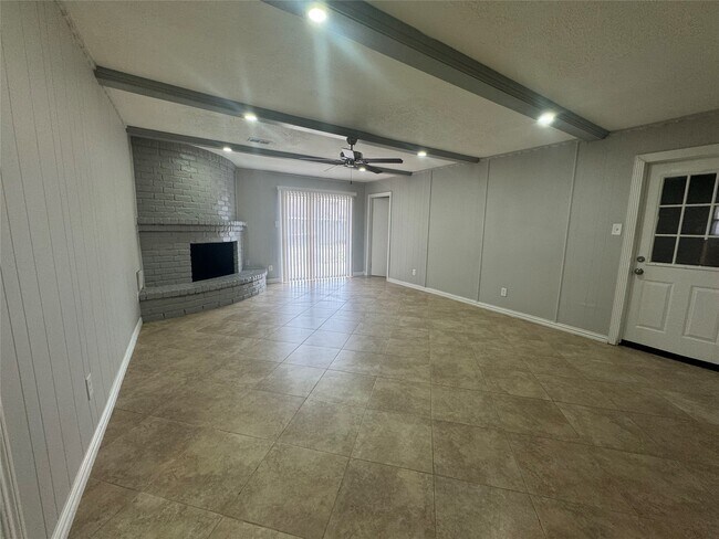 Foto del edificio - 226 Black Rock Rd