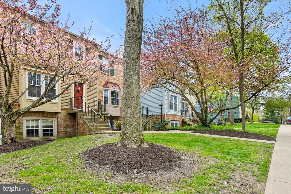 3431 Harrington Dr, Ellicott City, MD 21042 Townhome Rentals in