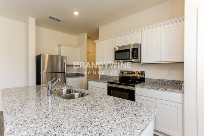 Foto del edificio - 84 Rowlett Pl