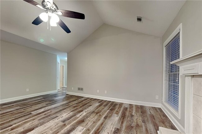 Foto del edificio - 3564 Saddlebrook Dr