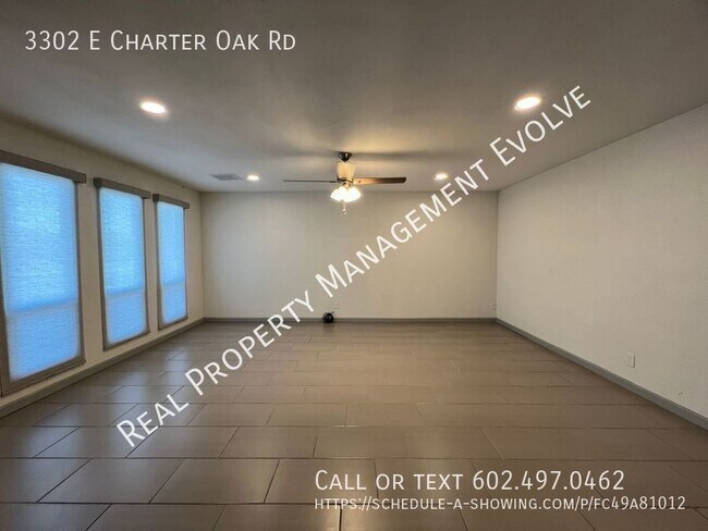 Foto del edificio - 3302 E Charter Oak Rd
