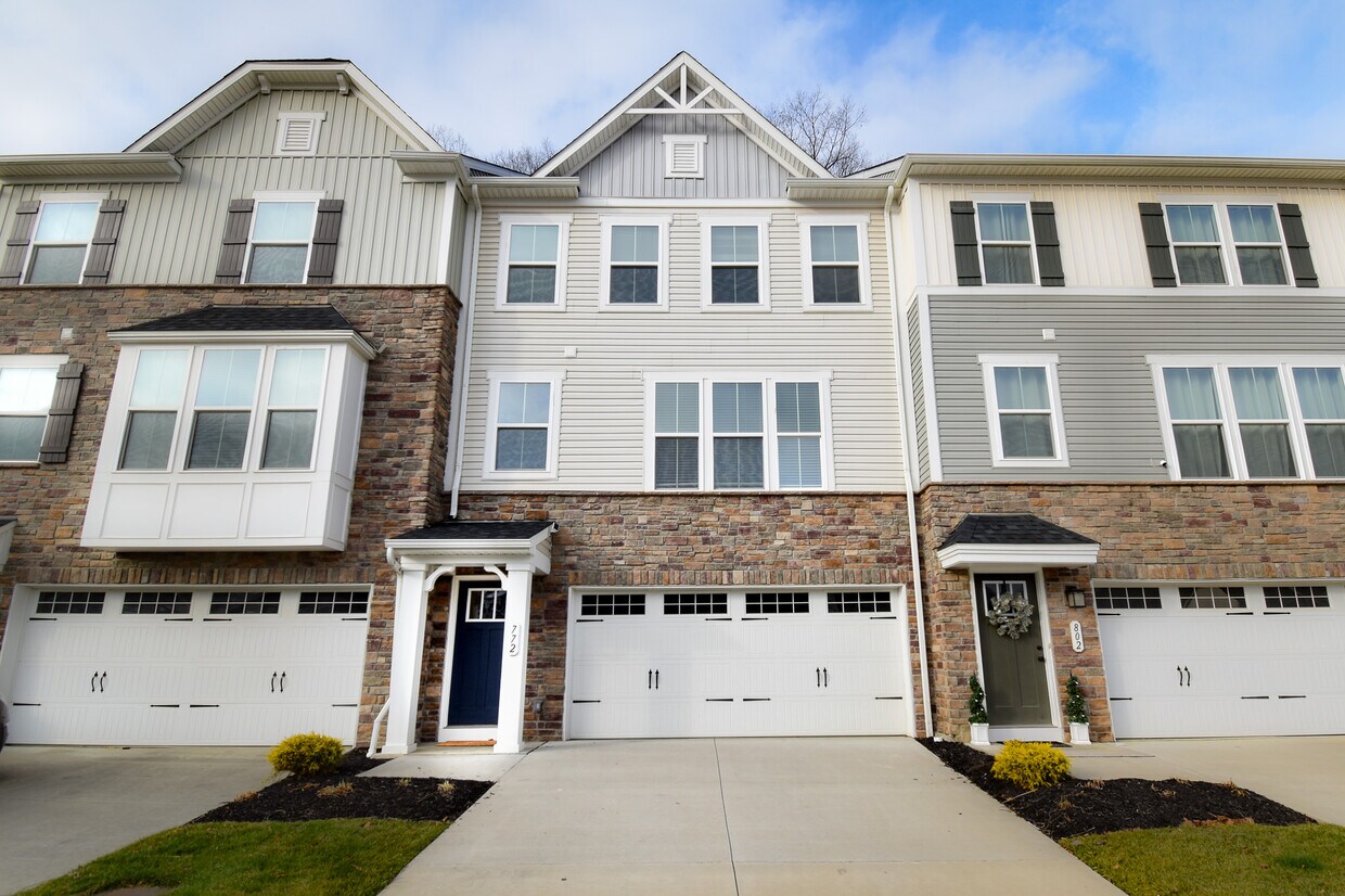 Foto principal - 772 Buckeye Dr