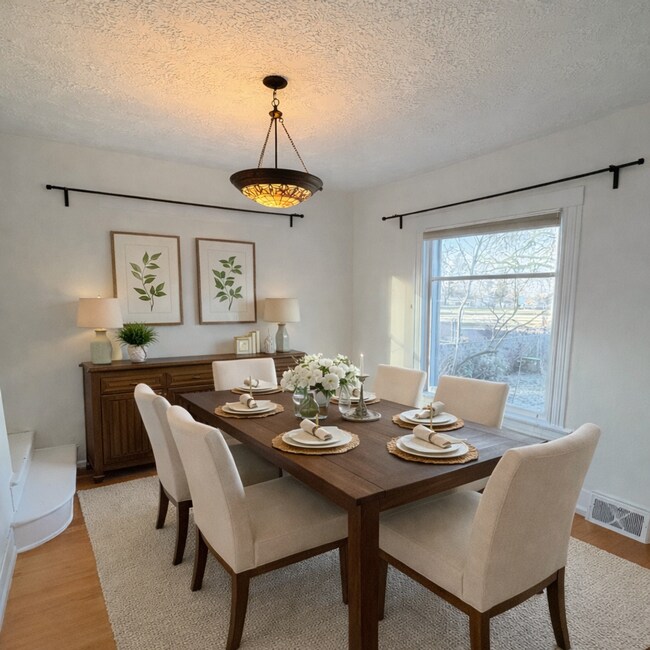 Foto del edificio - 1308 E 11th Ave