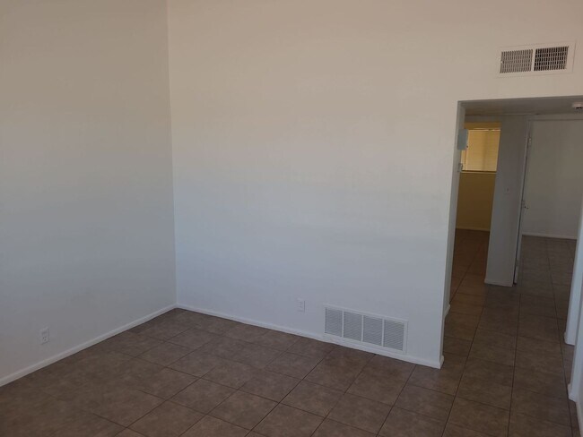 Photo - Close to Biltmore Area House