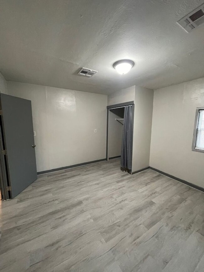 Foto del edificio - Nice 2 bedroom duplex in Lexington, Ok