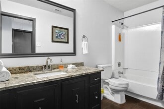 Building Photo - 2311 Chelsea Knoll Ln