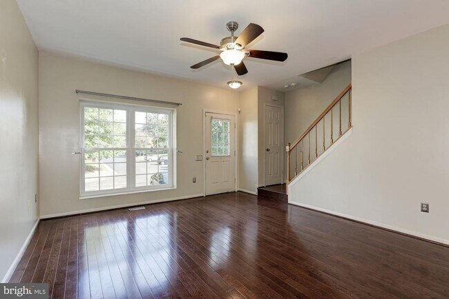 Foto del edificio - 7238 Stover Ct