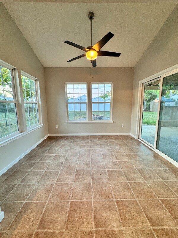 Foto del edificio - 5101 Oak Ave