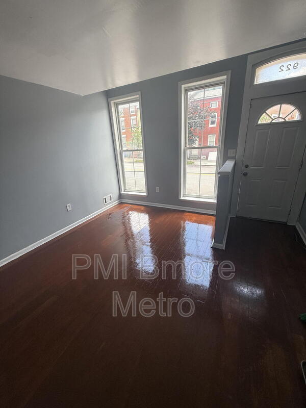 Foto del edificio - 922 W Lombard St