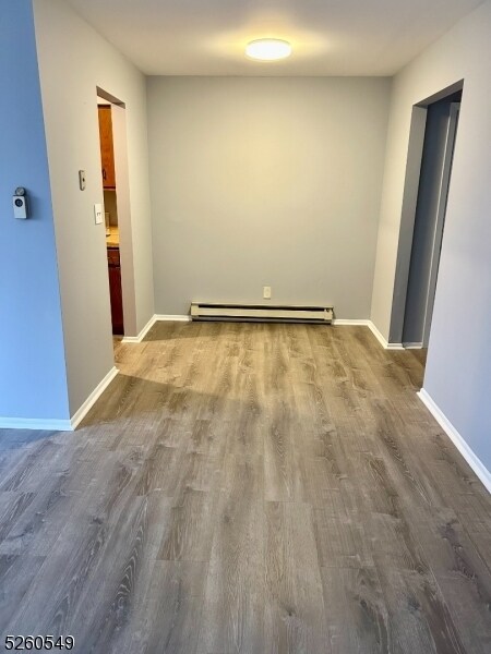 Foto del edificio - 362 Rutherford Ave