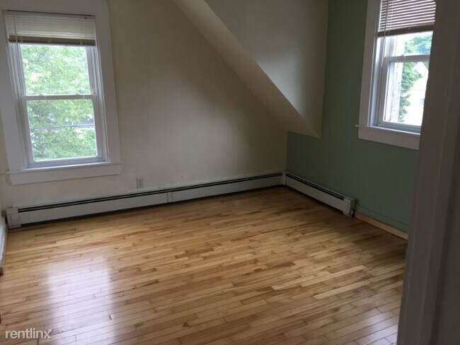 Foto del edificio - 474 Chatham St