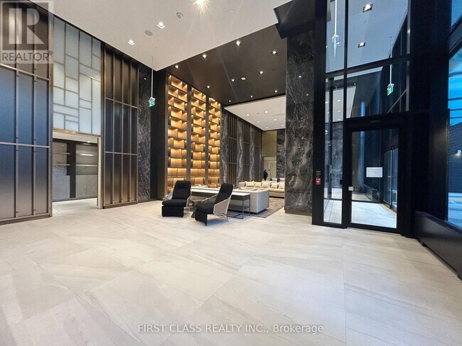 Photo du bâtiment - 127-1127 Broadway Ave