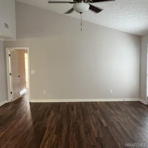 Foto del edificio - 1124 Stafford Dr