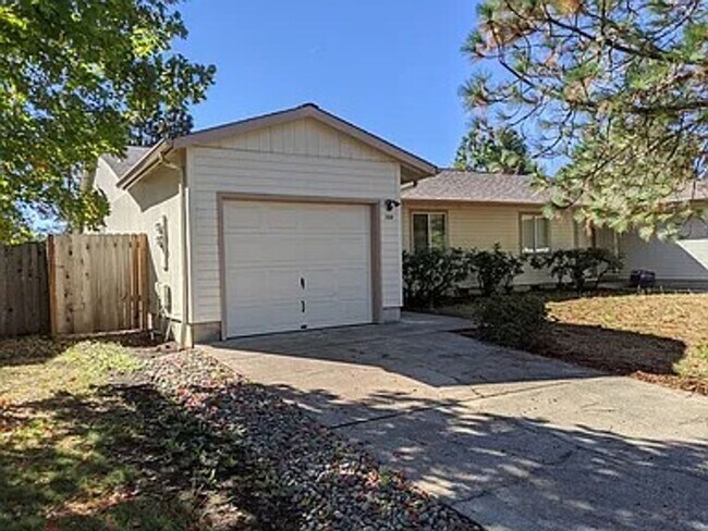 Foto del edificio - 759 Stephens Dr