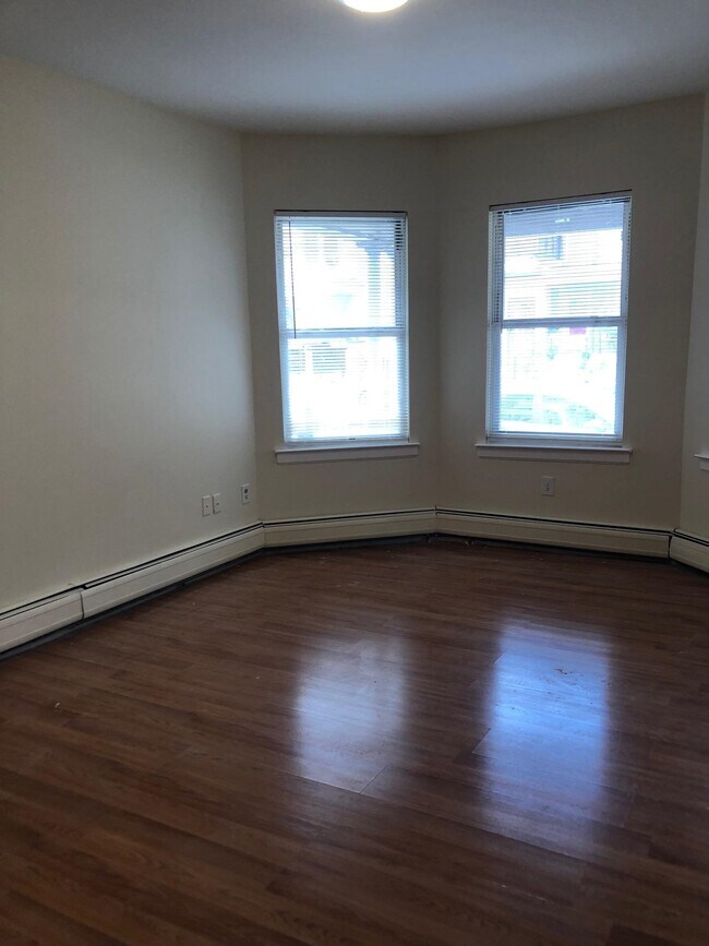 Foto del edificio - 304 Arlington Ave