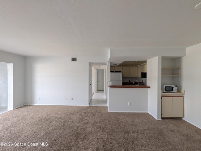 Building Photo - 987 Sonesta Ave NE