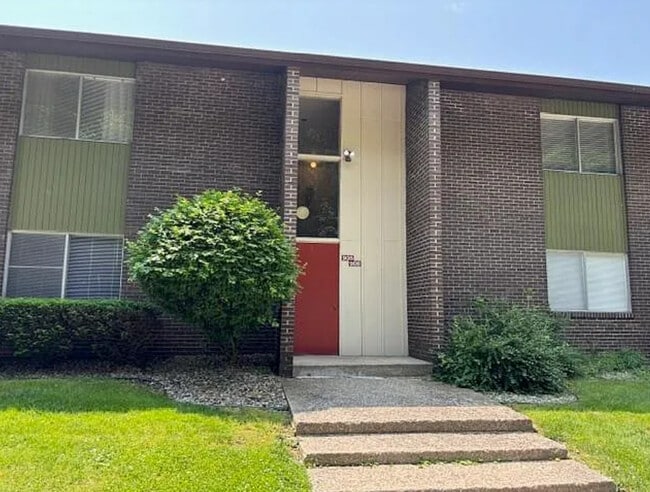 Building Photo - 2500 Topsfield Rd