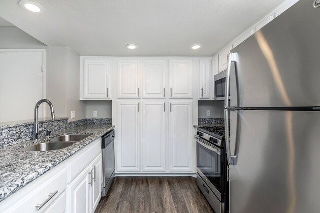 Foto del edificio - StoneCreek Apartment Homes