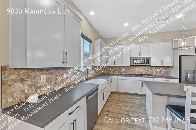 Building Photo - Indoor-Outdoor Single Story 4 Bd, 3 Bth Po...