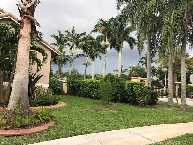 Building Photo - 1011 NW 179th Ave