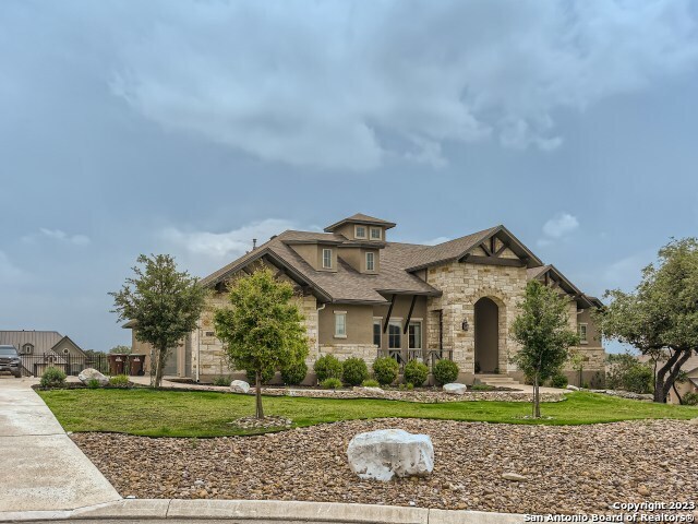 Foto del edificio - 12710 Bluff Spurs Trail