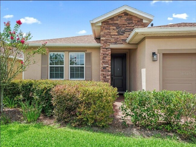 Foto del edificio - 5552 NW 40th Loop