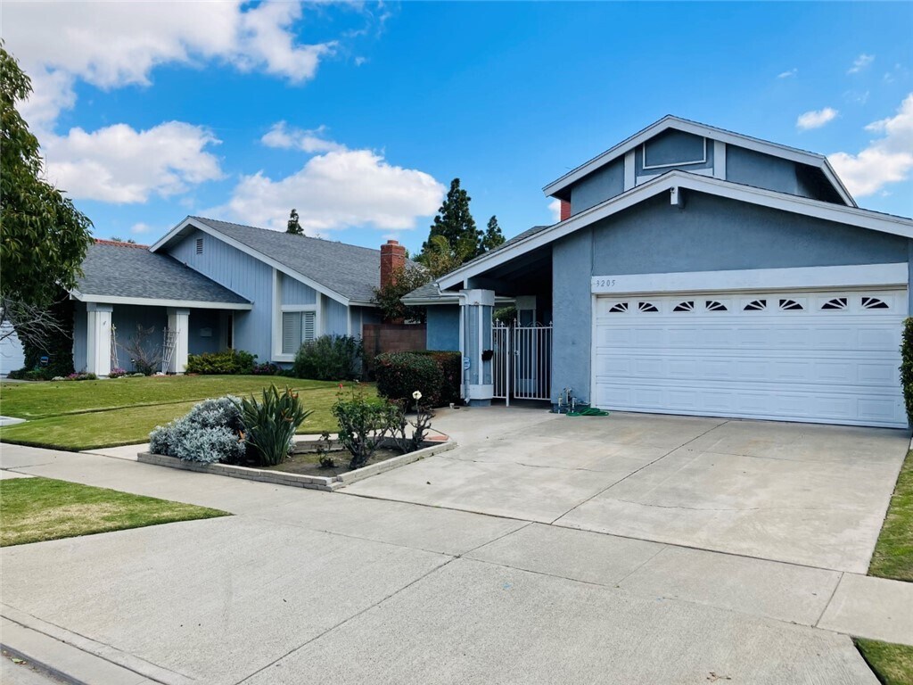 Foto principal - 3205 S Townsend St
