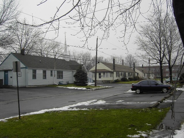 Otro - 45-55 Pyle Ct