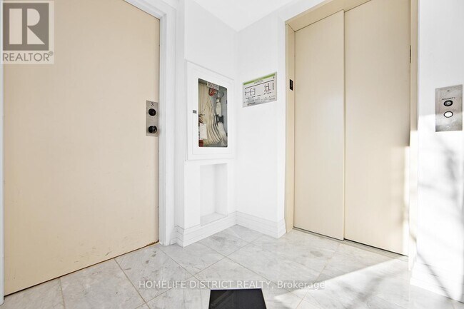 Photo du bâtiment - 243 Niagara St