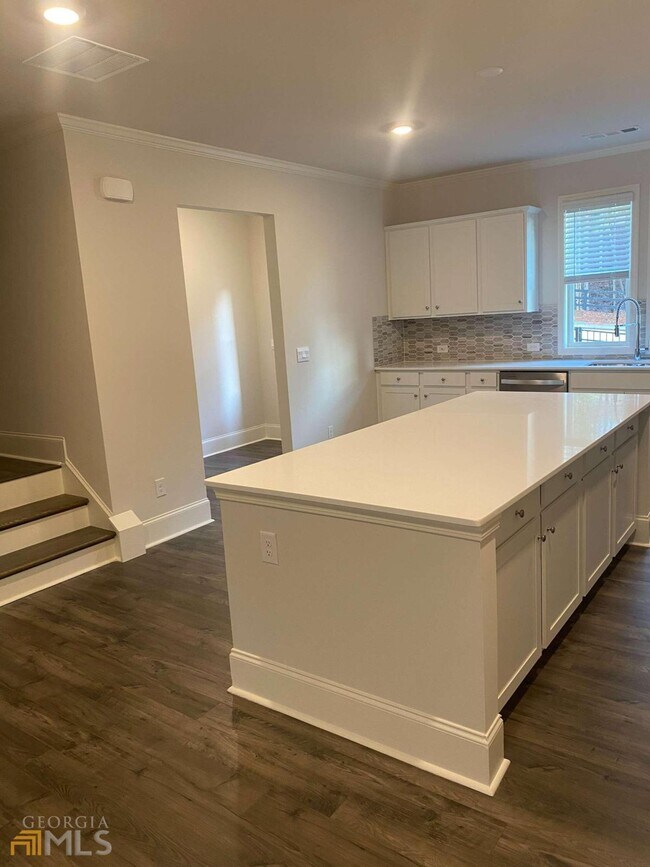 217 Vista Ln, Woodstock, GA 30189 Townhome Rentals in Woodstock GA