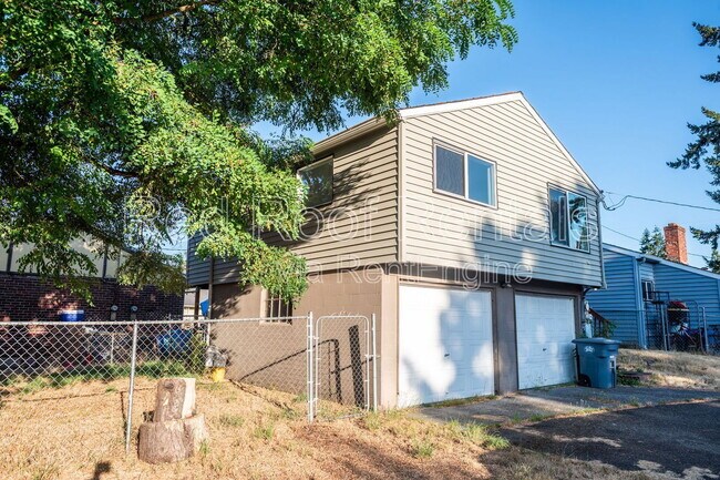 Foto del edificio - 6527 95th St SW