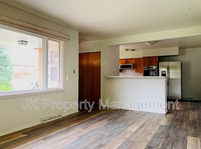 Foto del edificio - 1414 17th Ave S