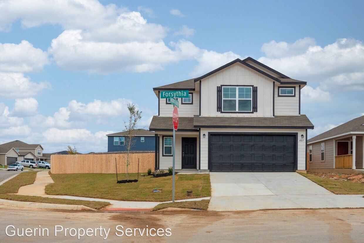 Primary Photo - 4 br, 3 bath House - 407 Forsythia
