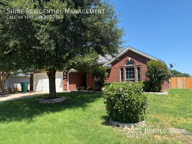 Building Photo - 2021 Herald Dr