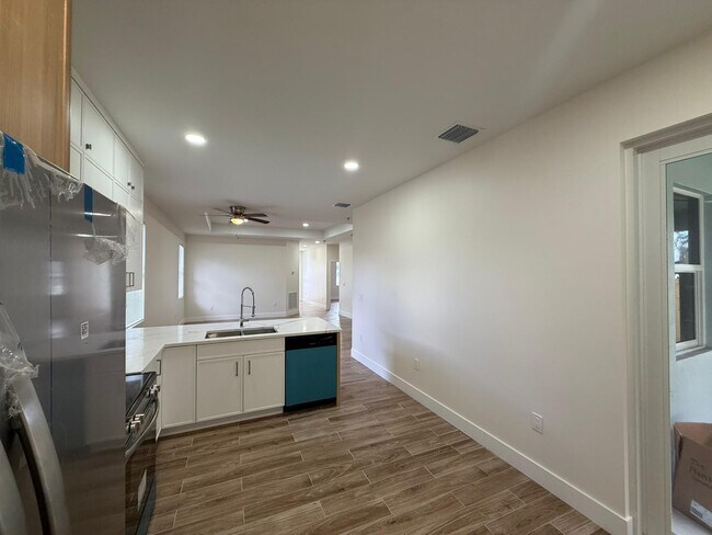 Foto del edificio - 7723 S Haverhill Rd