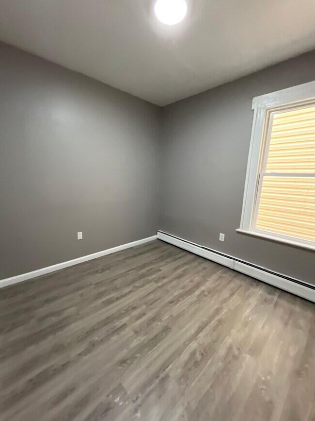 Foto del edificio - 169 Claremont Ave