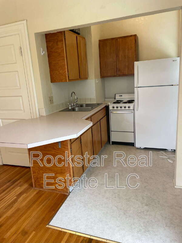 Foto del edificio - 924 S Maple St