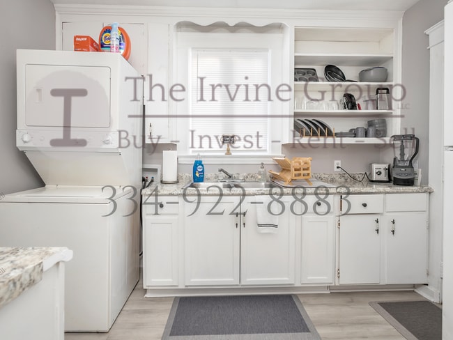 Foto del edificio - For Rent in Capitol Heights Historic District!