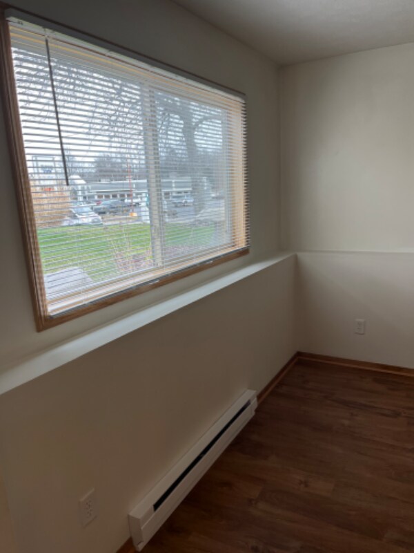 Building Photo - 1720 Remington Rd