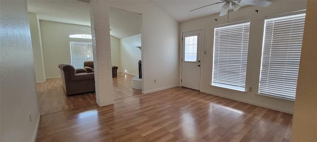 Building Photo - 4005 Staghorn Cir N