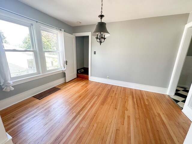Foto del edificio - 416 Nelson Ave