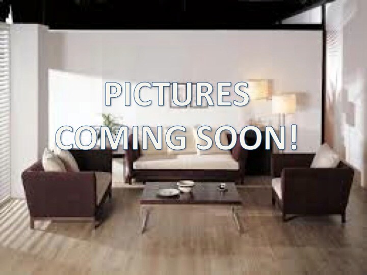 Primary Photo - 150 Greenway Cir